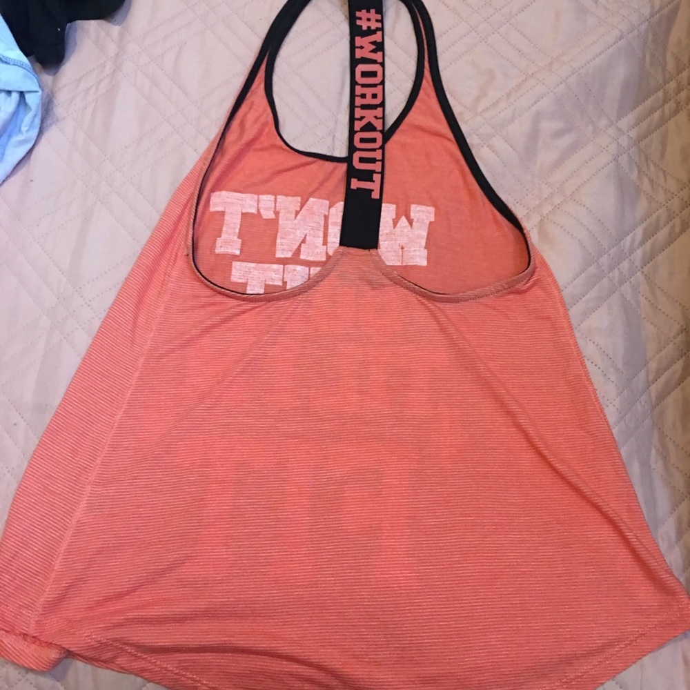 Workout top